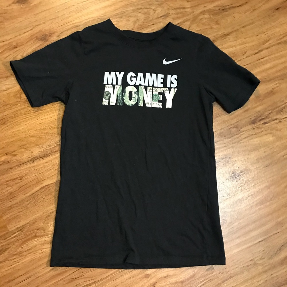 Nike the Nike tee 🎁